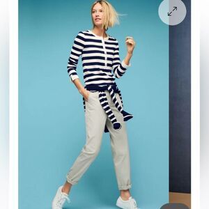 Talbots Petites Relaxed super soft Chinos in “beach”- brand new size 2P